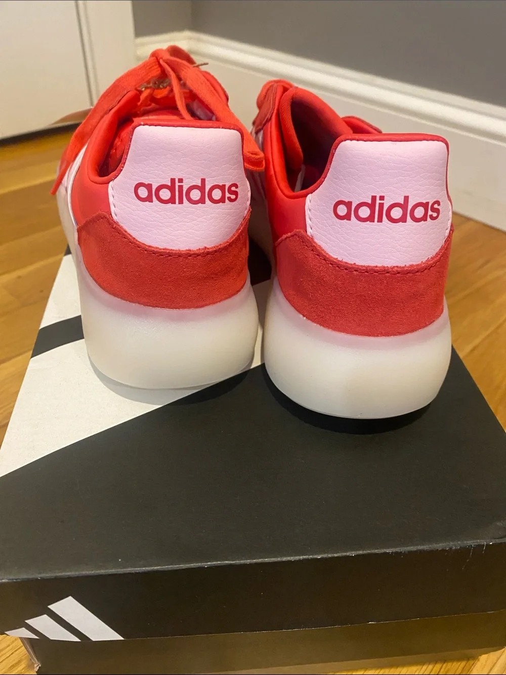 adidas red and pink barreda decode